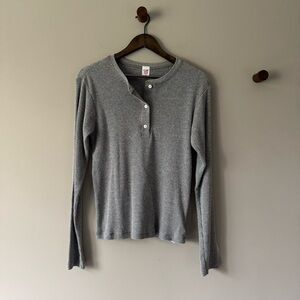 RE/DONE X HANES LONG SLEEVE WAFFLE KNIT THERMAL HENLEY GRAY SIZE XS